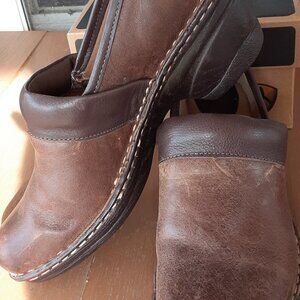 Softspot "Tulip" Leather Clogs